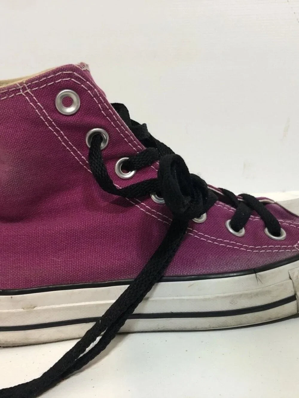 Lot of 2 Converse Chuck Taylor All Star Sneakers White & Purple M7650 Wmn Sz 7